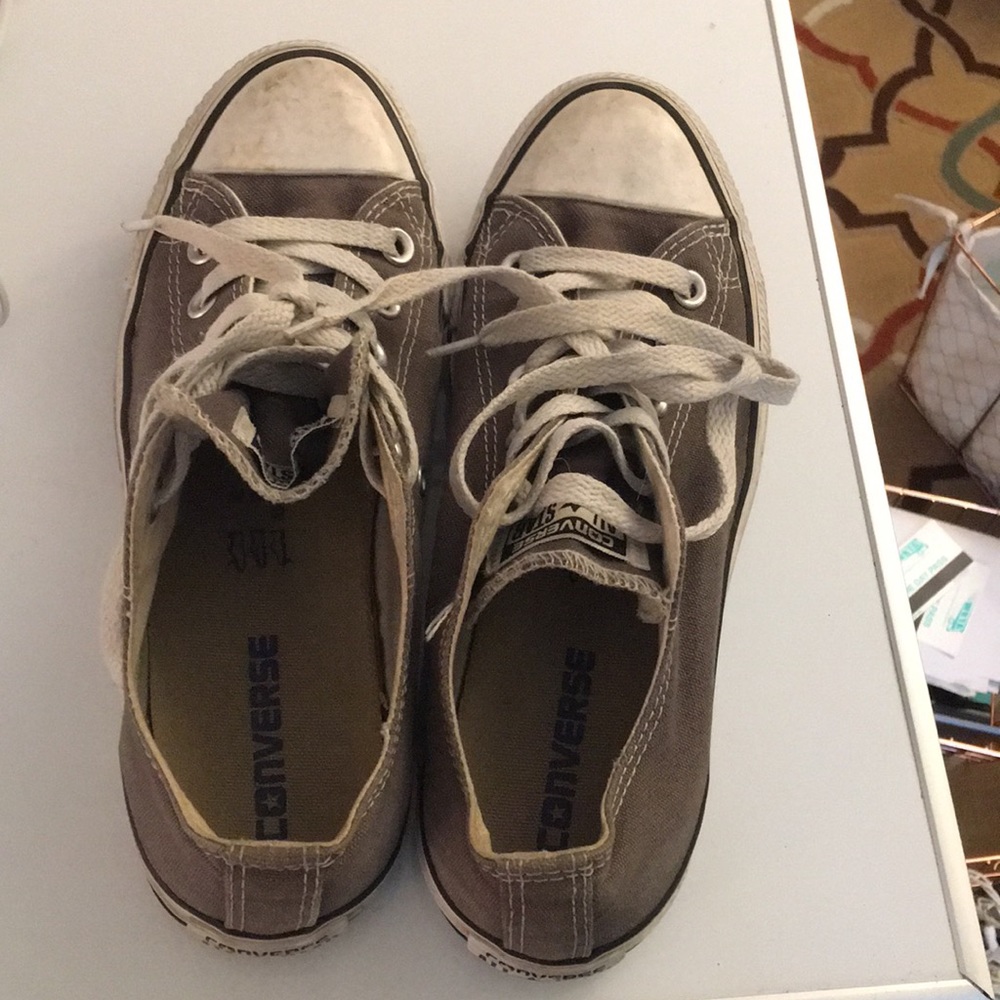 Size 7 converse